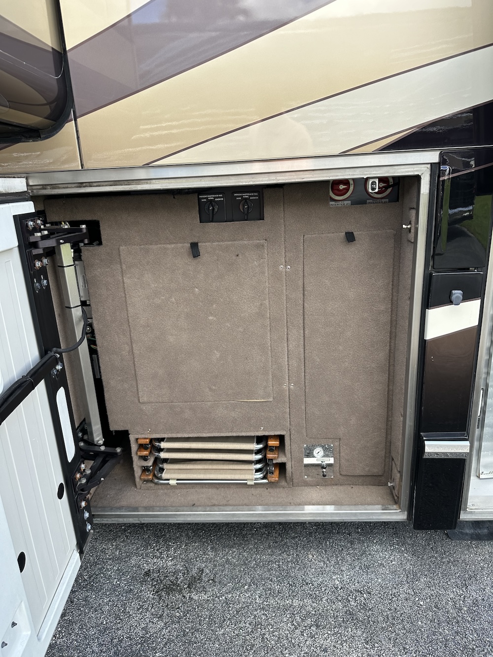 2007 Prevost Marathon H3-45 For Sale