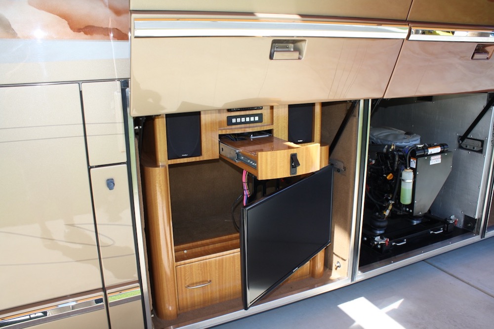 2007 Prevost Marathon H3-45 For Sale