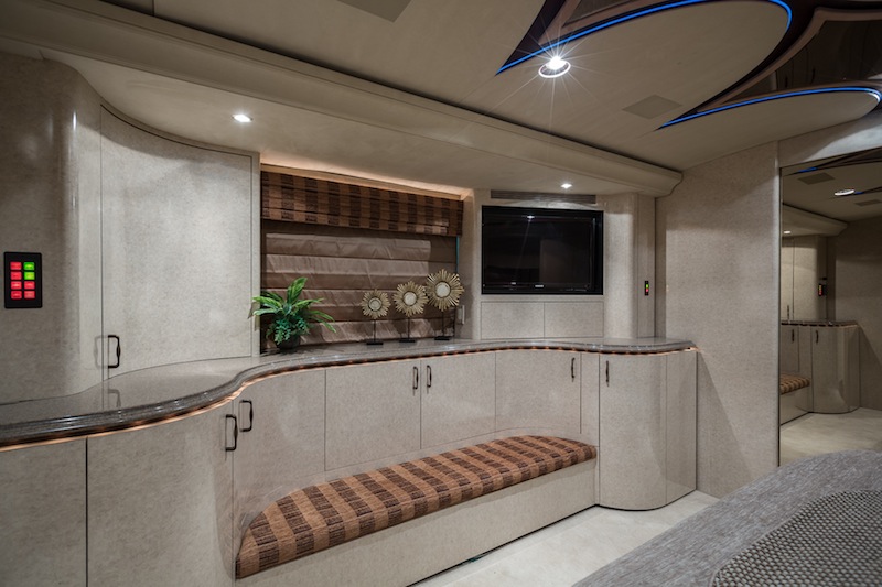 2007 Prevost Marathon H3-45 For Sale