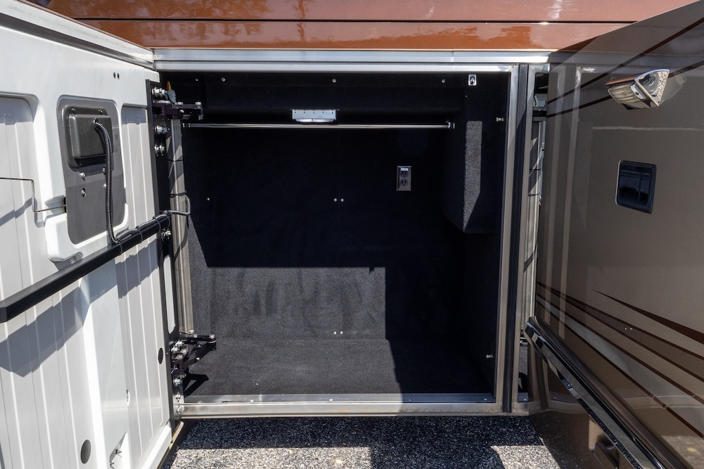 2007 Prevost Marathon H3-45 For Sale