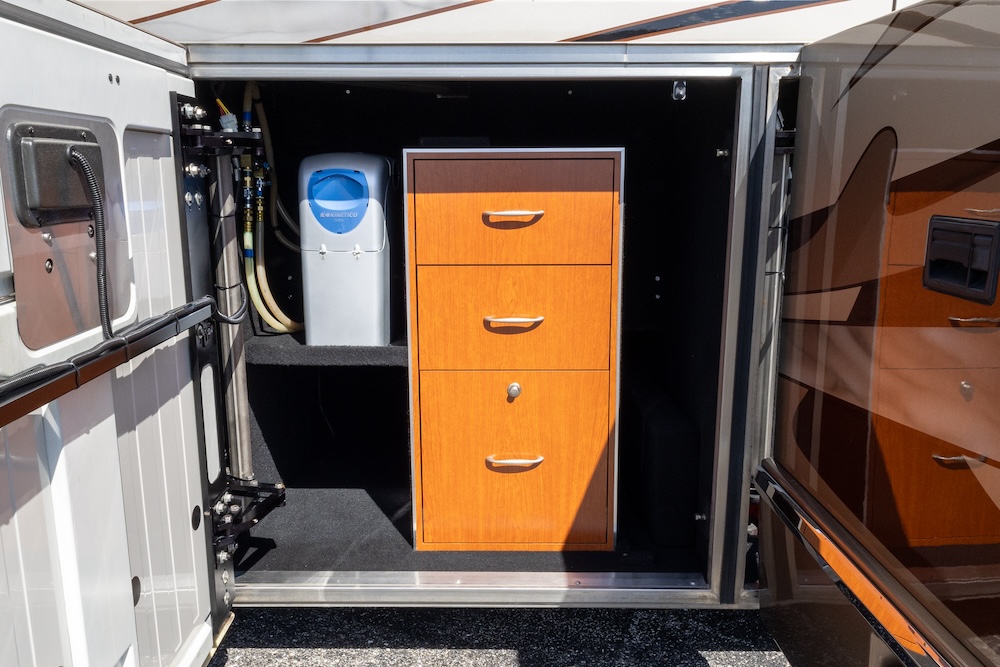 2007 Prevost Marathon H3-45 For Sale