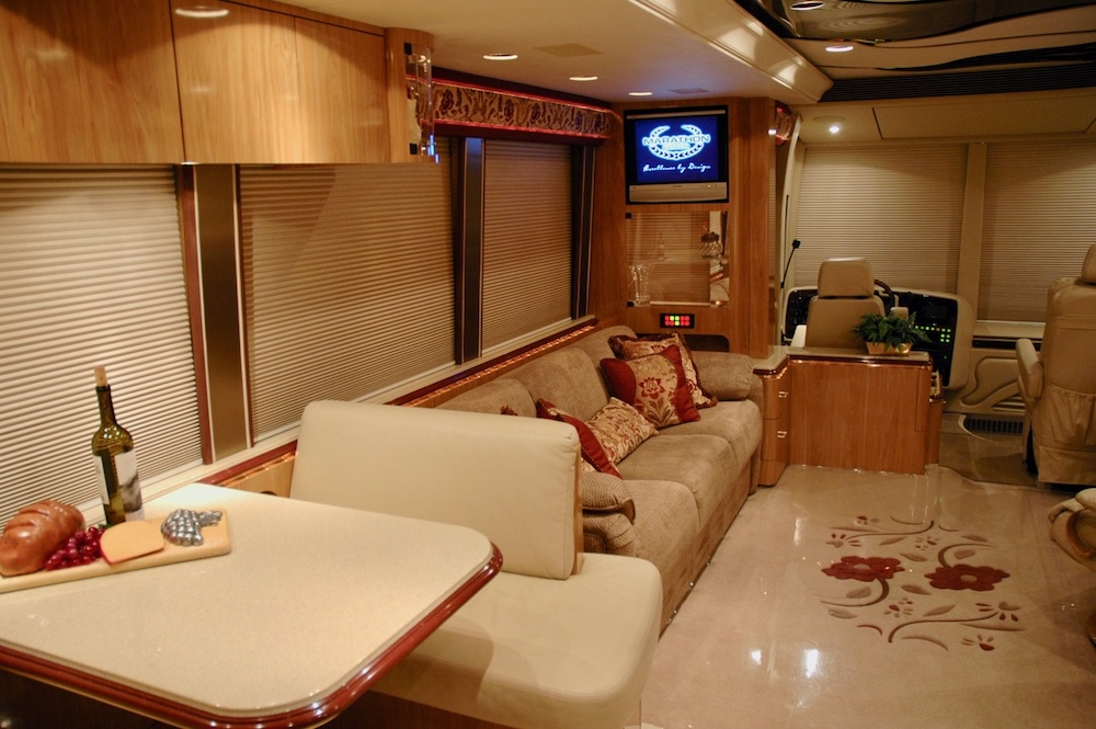 2007 Prevost Marathon XLII For Sale