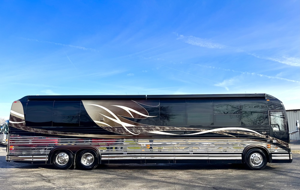 2007 Prevost Marathon XLII For Sale