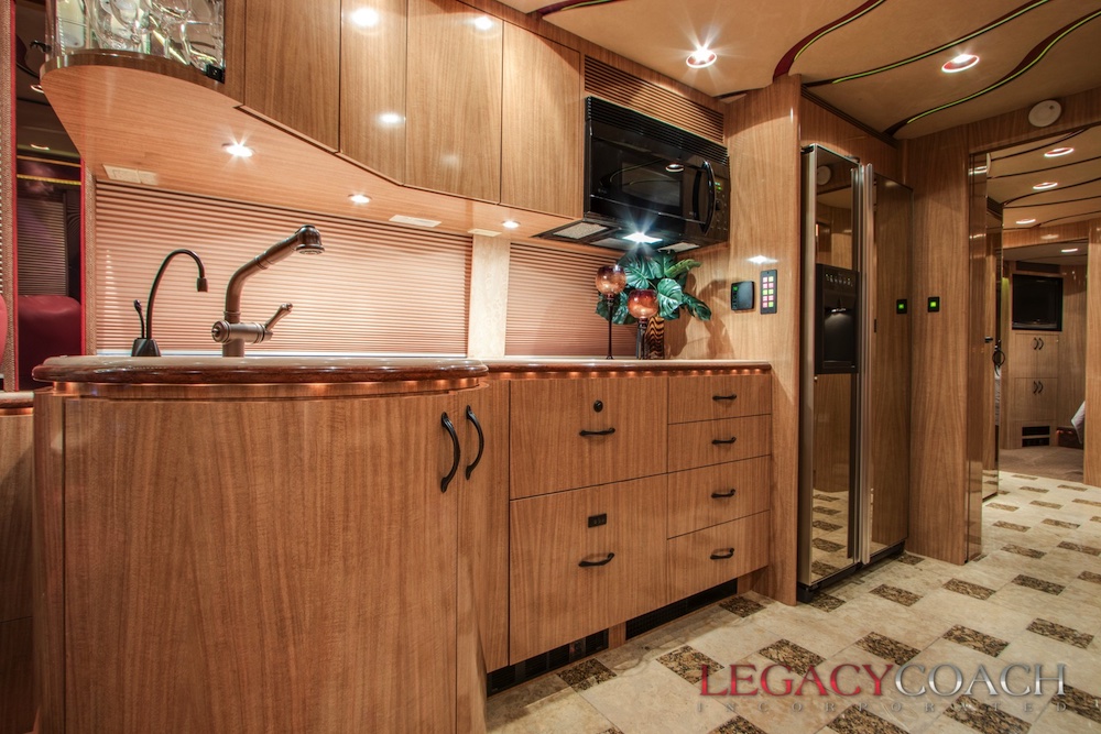 2007 Prevost Marathon XLII For Sale