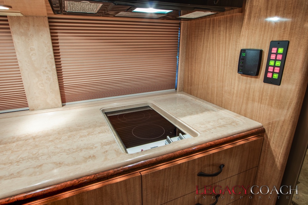 2007 Prevost Marathon XLII For Sale