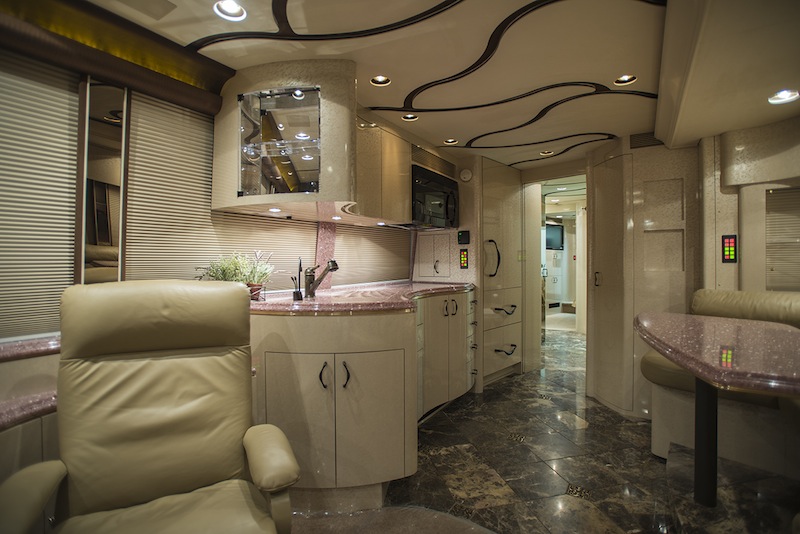 2007 Prevost Marathon XLII For Sale