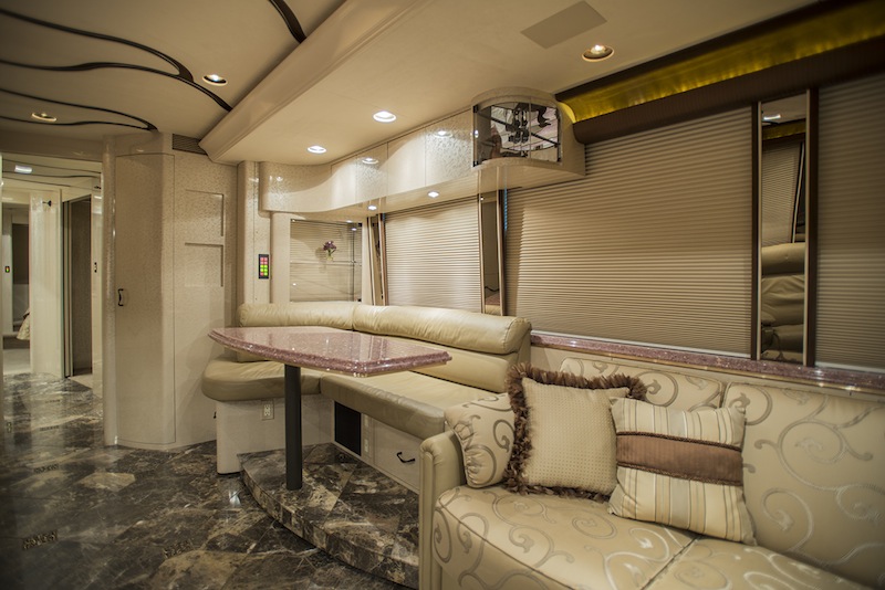 2007 Prevost Marathon XLII For Sale