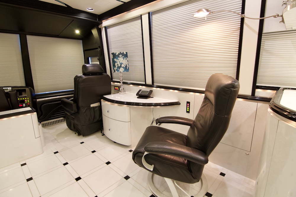 2007 Prevost Marathon XLII For Sale