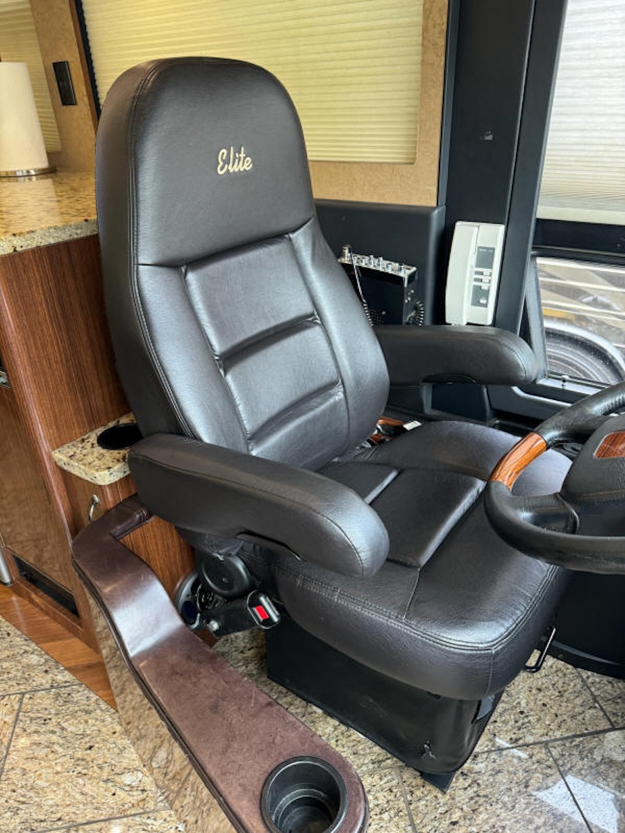 2007 Prevost  XLII For Sale