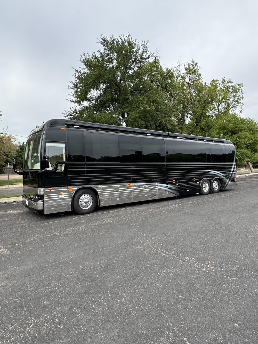 2007 Prevost XLII For Sale