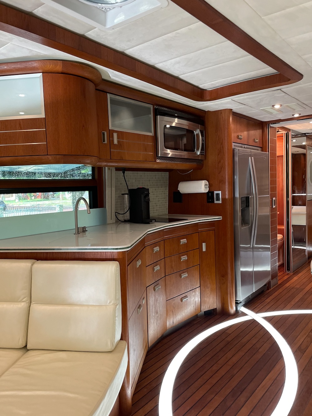 2007 Prevost XLII For Sale