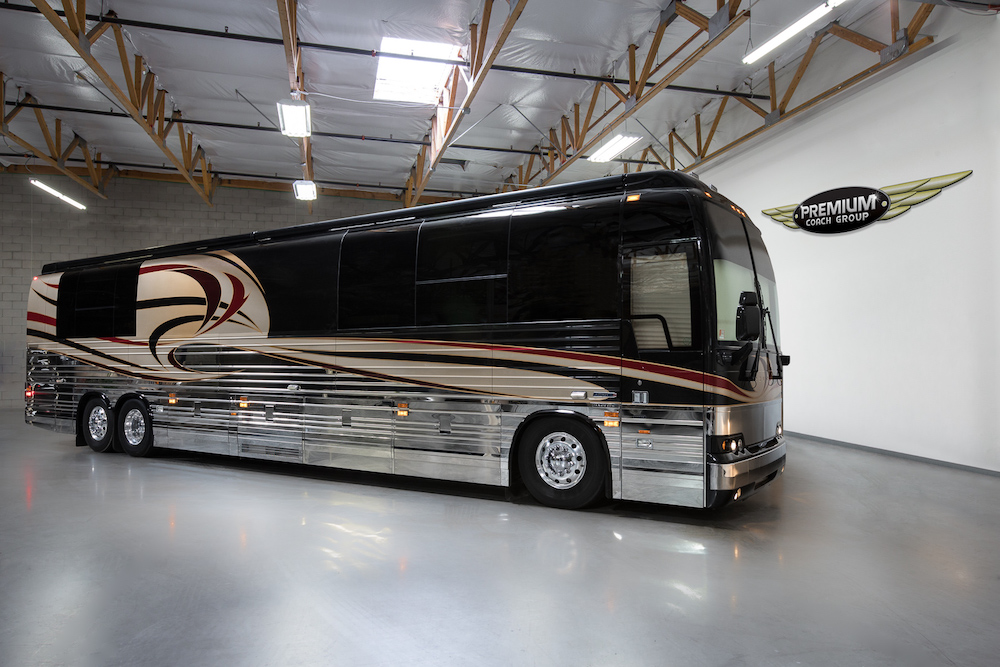 2007 Prevost Thompson XLII For Sale