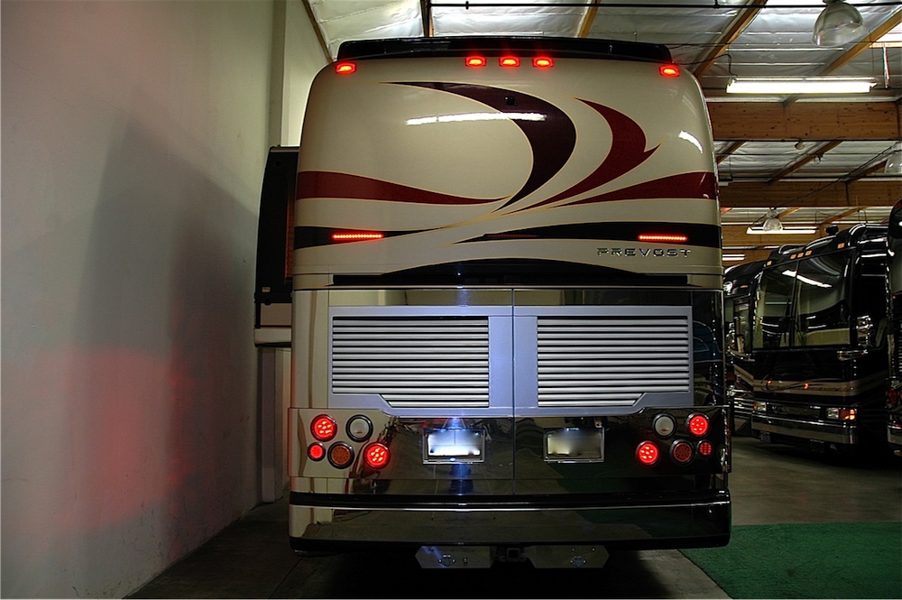 2007 Prevost Thompson XLII For Sale