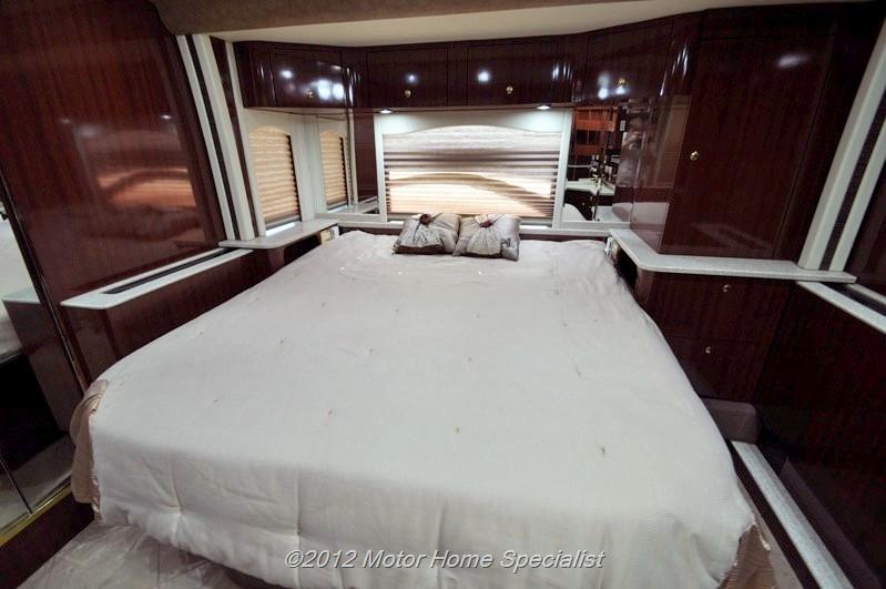 2008 Prevost Heritage XLII 40 For Sale