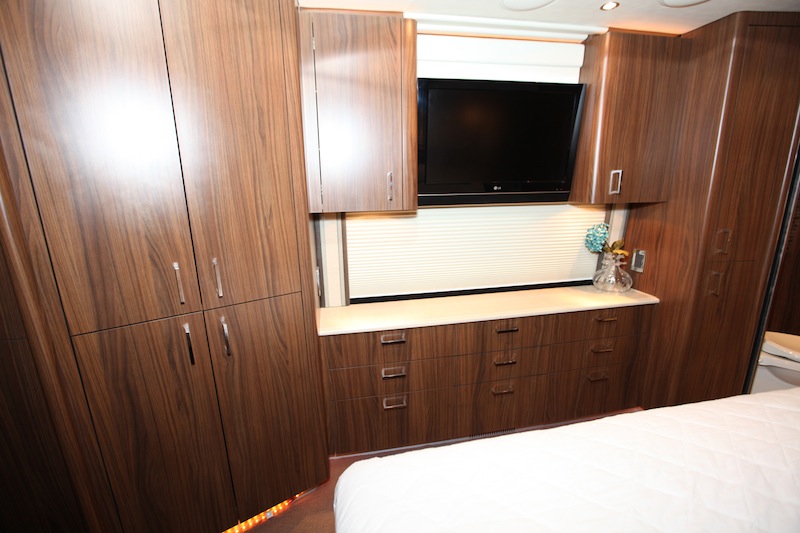 2008 Prevost Amadas H3-45 For Sale