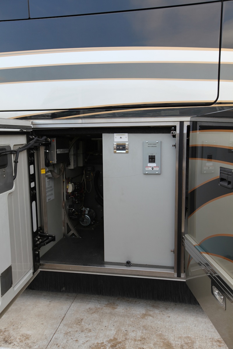 2008 Prevost Amadas H3-45 For Sale