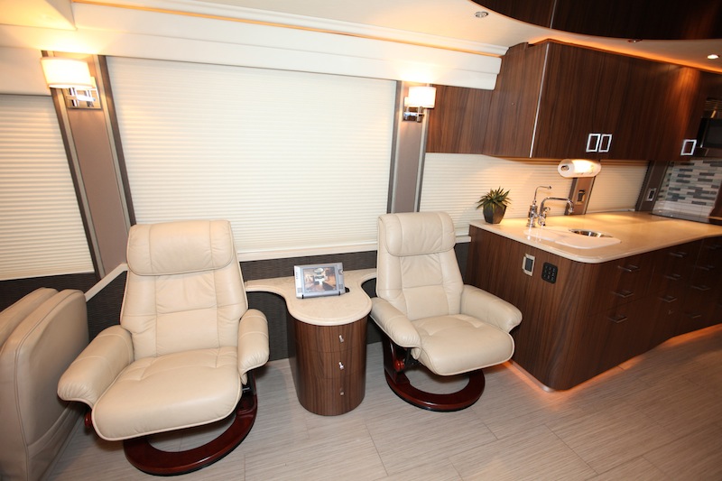 2008 Prevost Amadas H3-45 For Sale