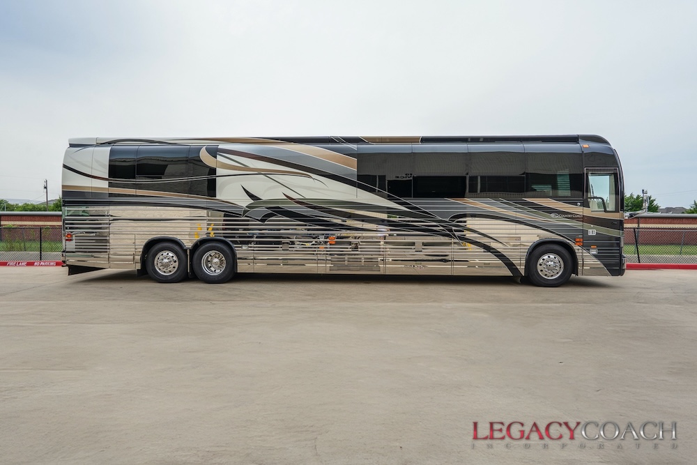 2008 Prevost  Country Coach XLIIFor Sale