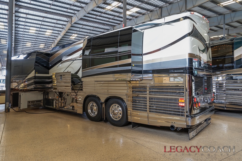 2008 Prevost  Country Coach XLIIFor Sale
