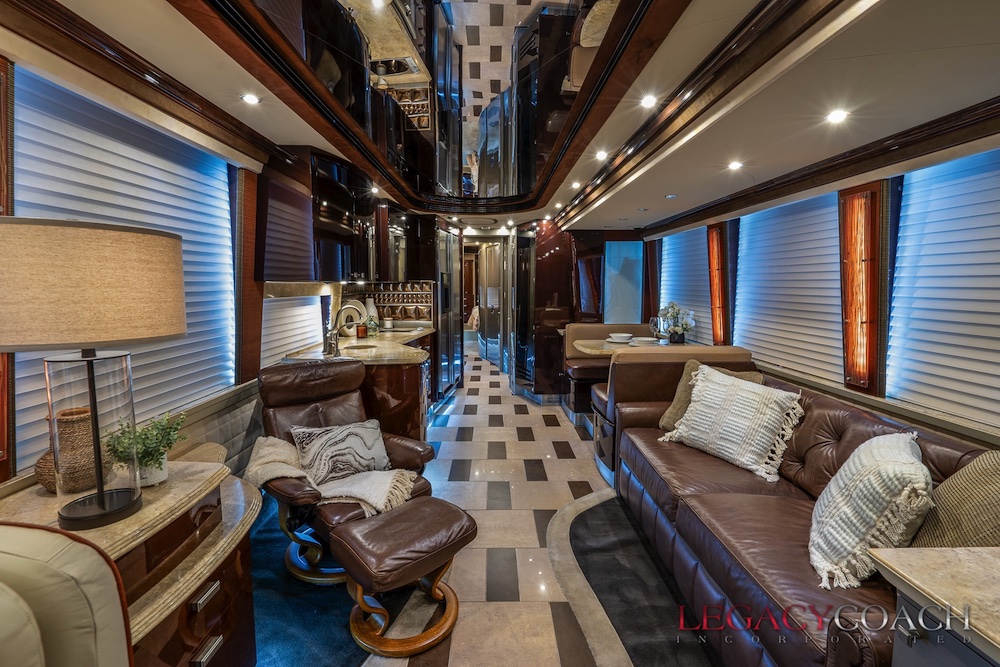 2008 Prevost Country Coach XLII For Sale