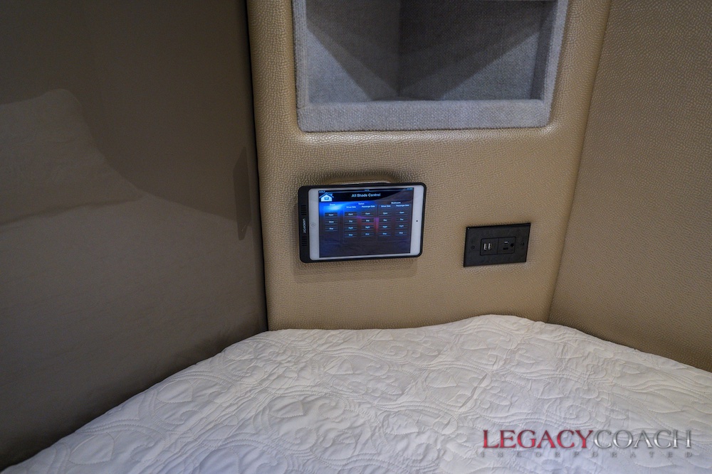 2008 Prevost Country Coach XLII For Sale