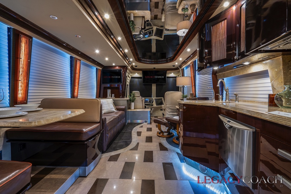 2008 Prevost Country Coach XLII For Sale