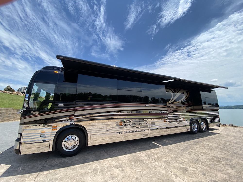 2008 Prevost Liberty XLII For Sale