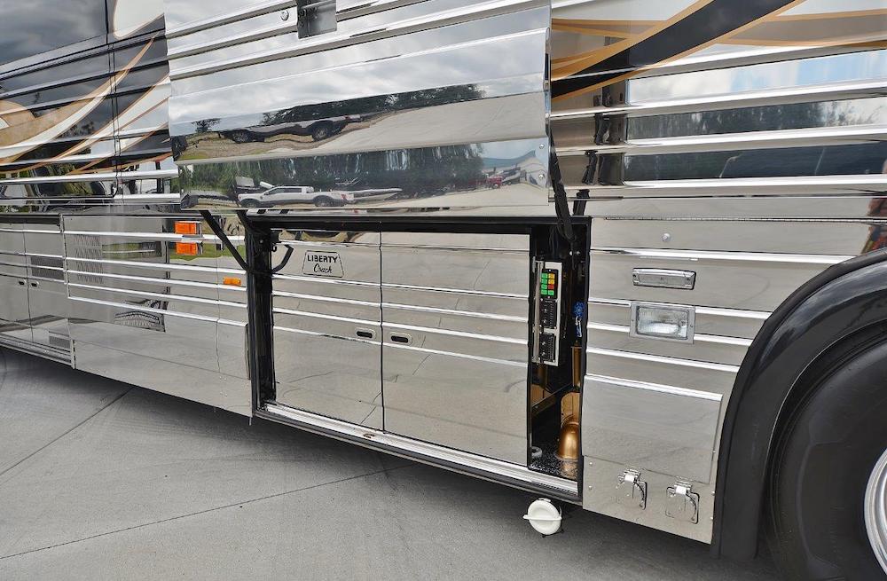 2008 Prevost Liberty XLII For Sale