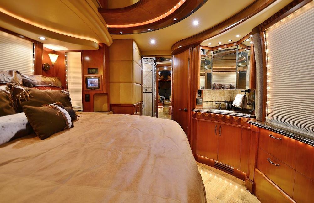 2008 Prevost Liberty XLII For Sale