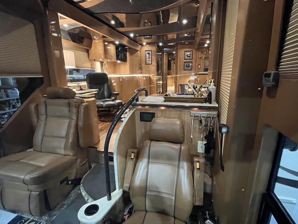 2008 Prevost Marathon H3-45 For Sale