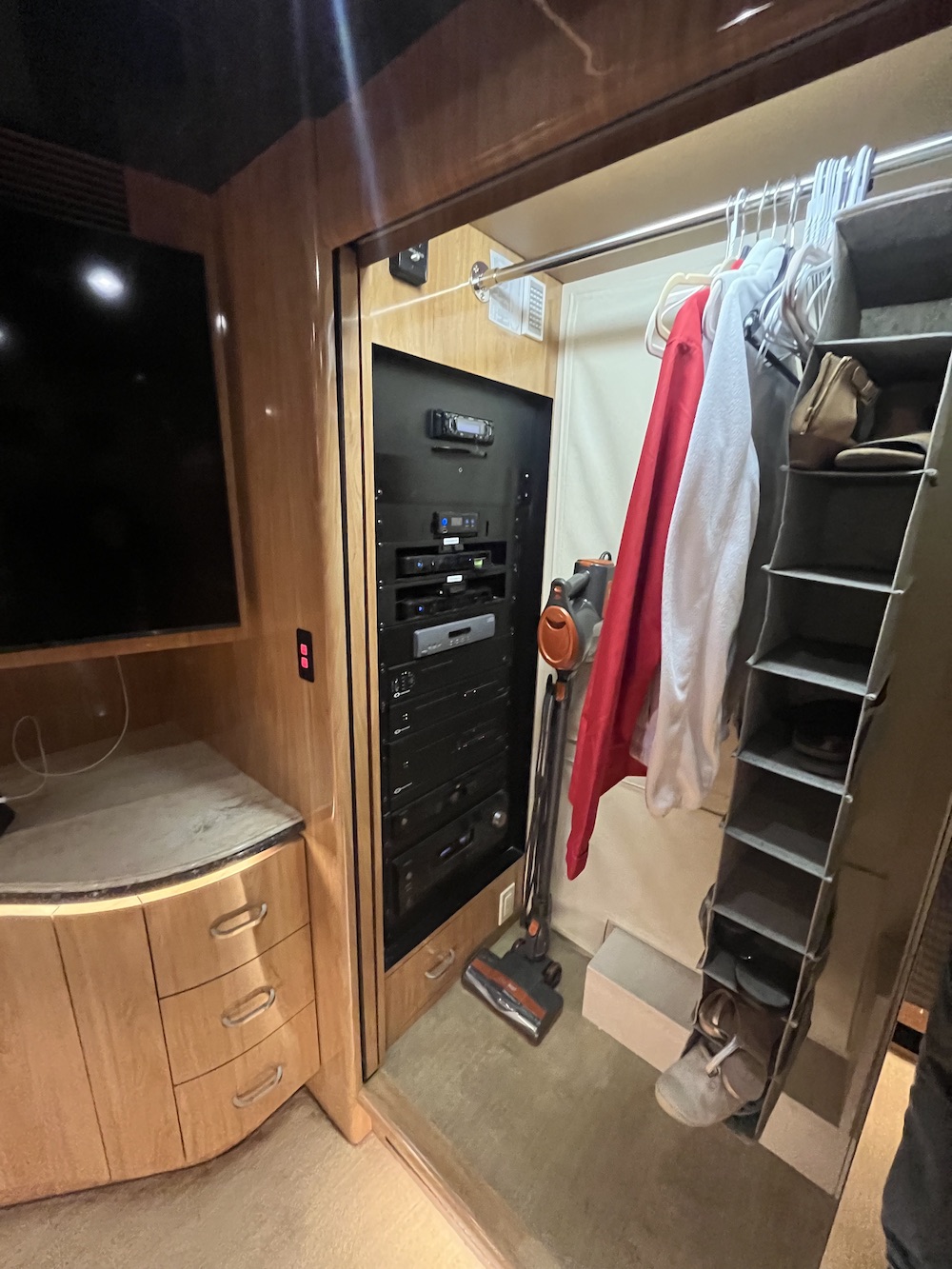 2008 Prevost Marathon H3-45 For Sale