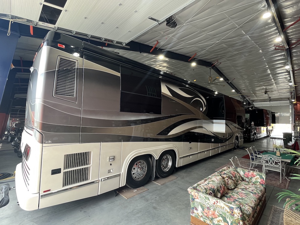 2008 Prevost Marathon H3-45 For Sale