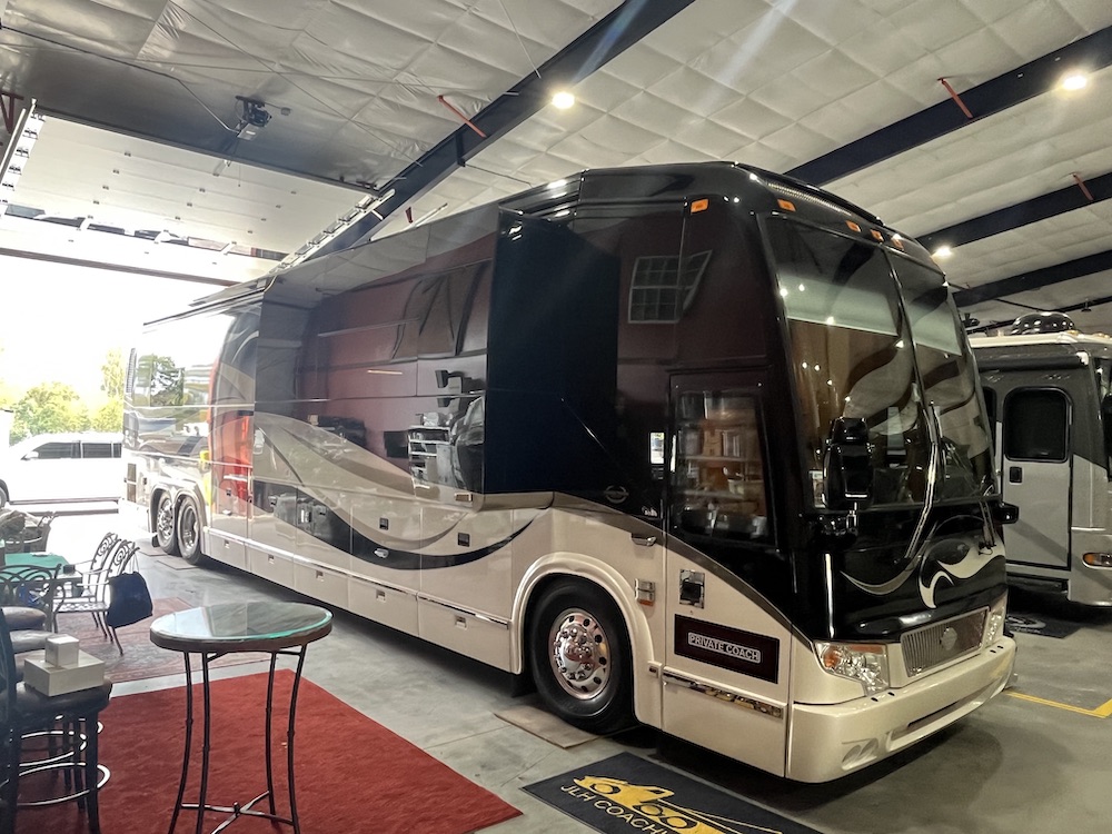 2008 Prevost Marathon H3-45 For Sale