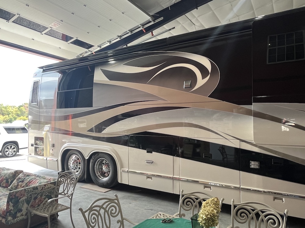 2008 Prevost Marathon H3-45 For Sale