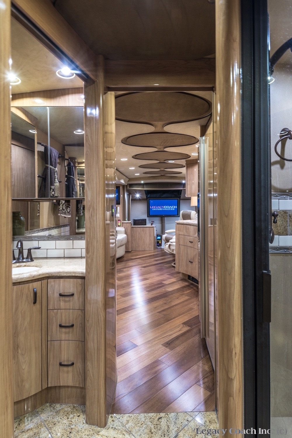 2008 Prevost Marathon H3-45 For Sale