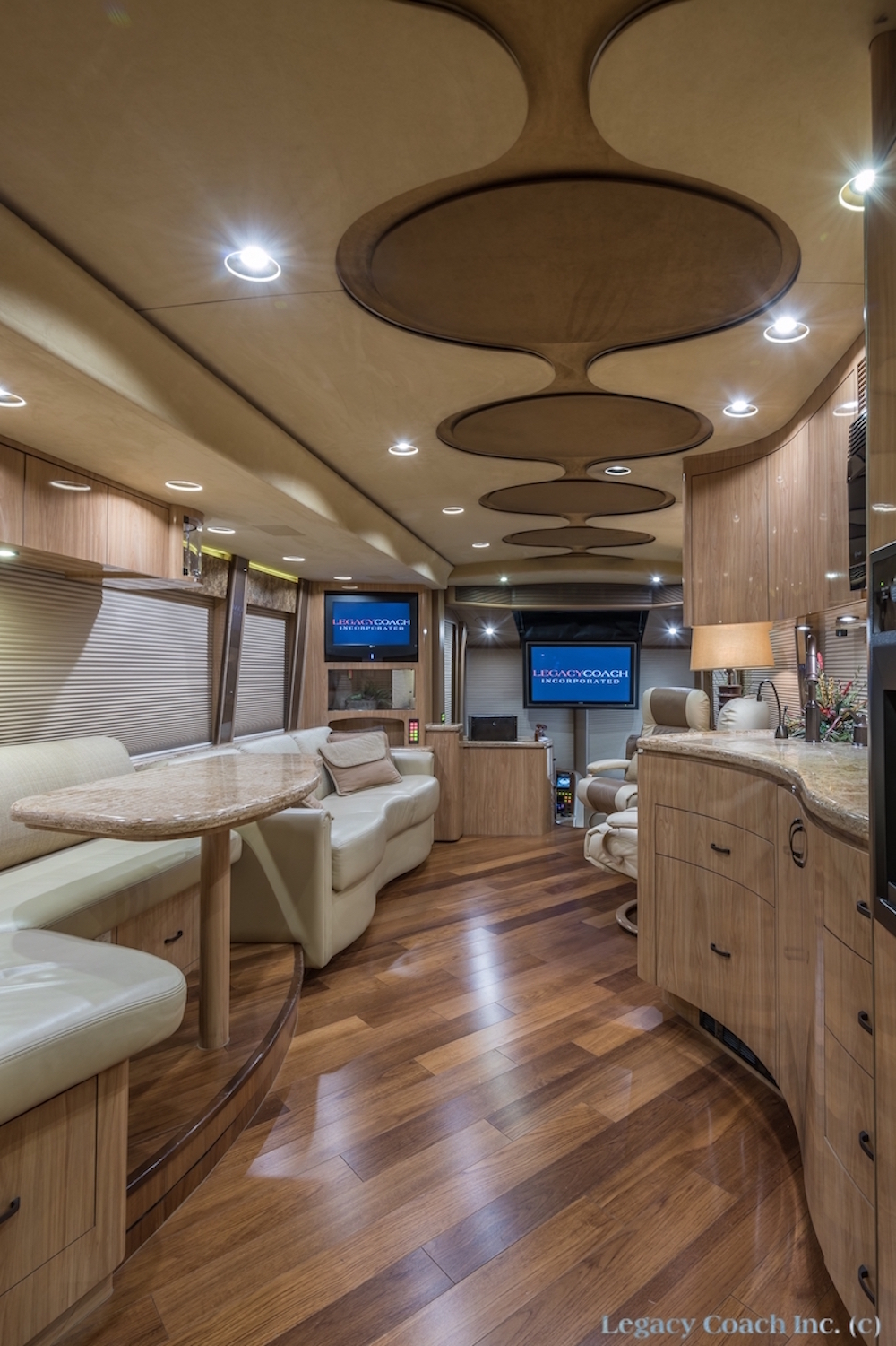 2008 Prevost Marathon H3-45 For Sale