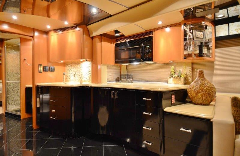 2008 Prevost Marathon H3-45 Triple Slide For Sale