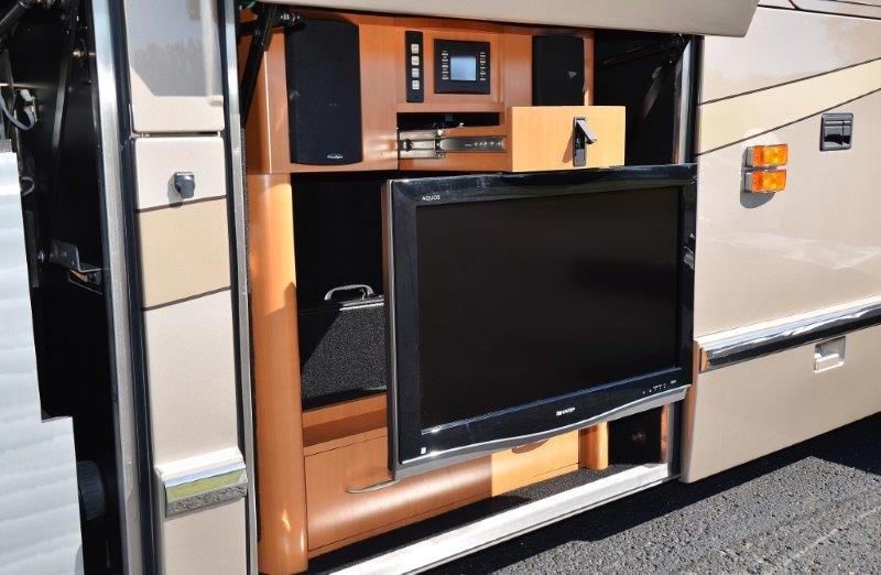 2008 Prevost Marathon H3-45 Triple Slide For Sale