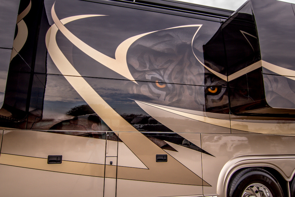 2008 Prevost Marathon H3-45 For Sale