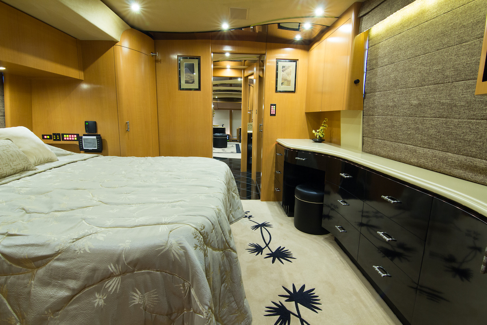 2008 Prevost Marathon H3-45 For Sale