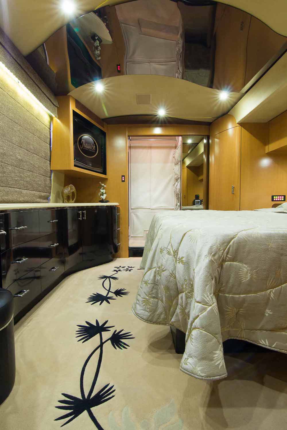 2008 Prevost Marathon H3-45 For Sale