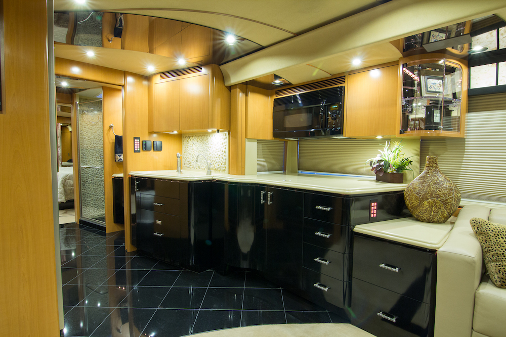 2008 Prevost Marathon H3-45 For Sale