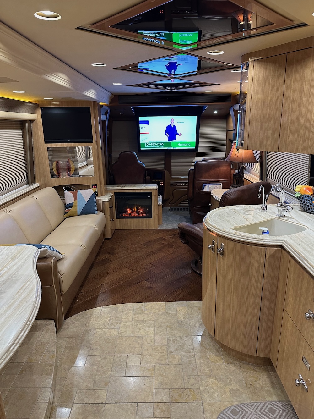 2008 Prevost Marathon XLII For Sale