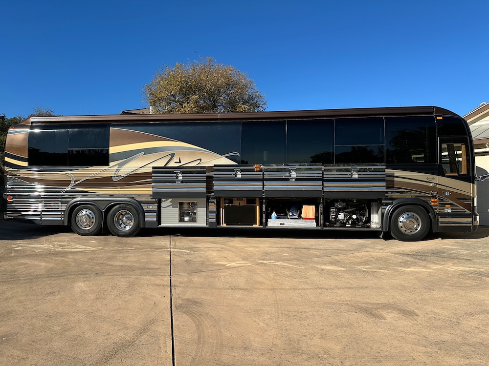 2008 Prevost Marathon XLII For Sale