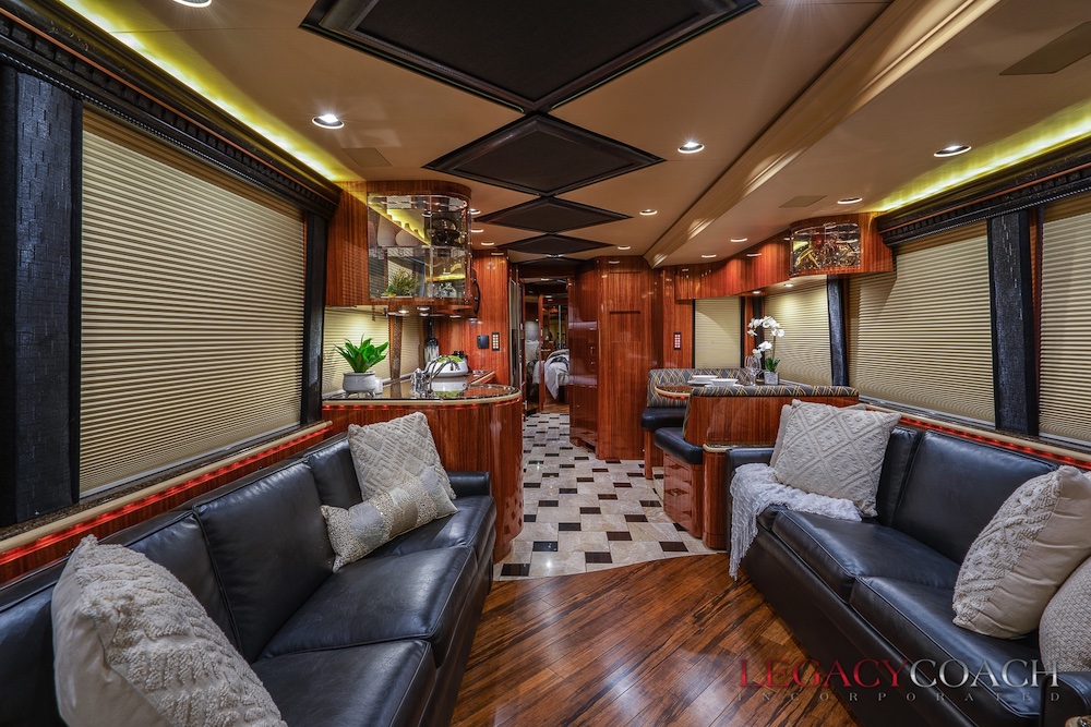 2008 Prevost Marathon XLII For Sale