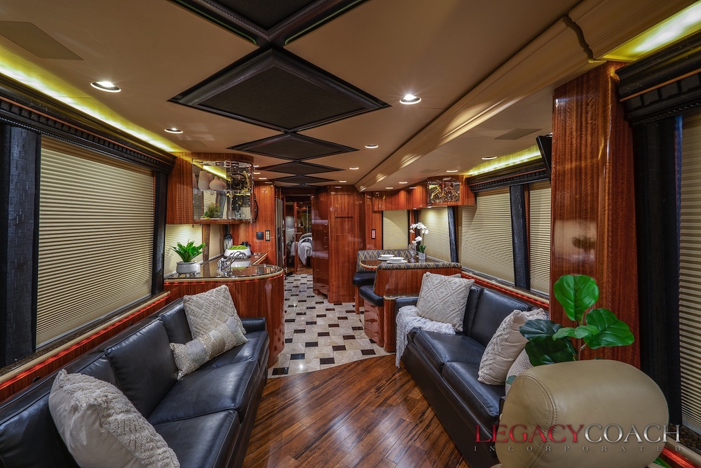 2008 Prevost Marathon XLII For Sale