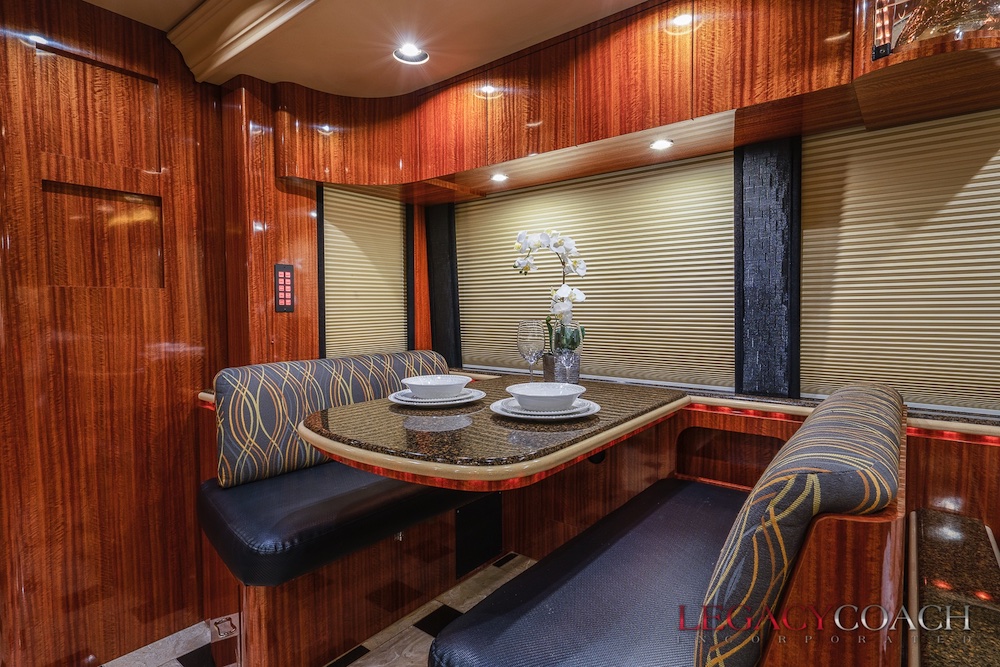 2008 Prevost Marathon XLII For Sale