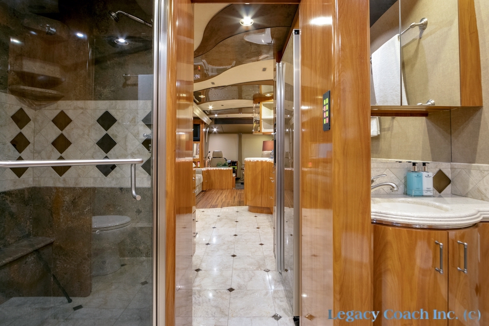 2008 Prevost Marathon XLII For Sale