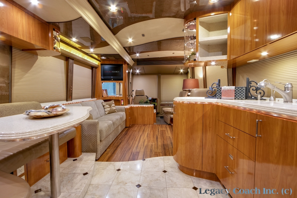 2008 Prevost Marathon XLII For Sale