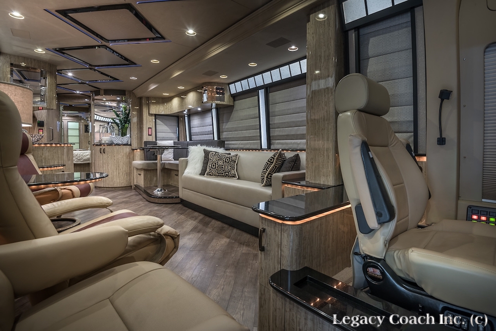 2008 Prevost Marathon XLII For Sale